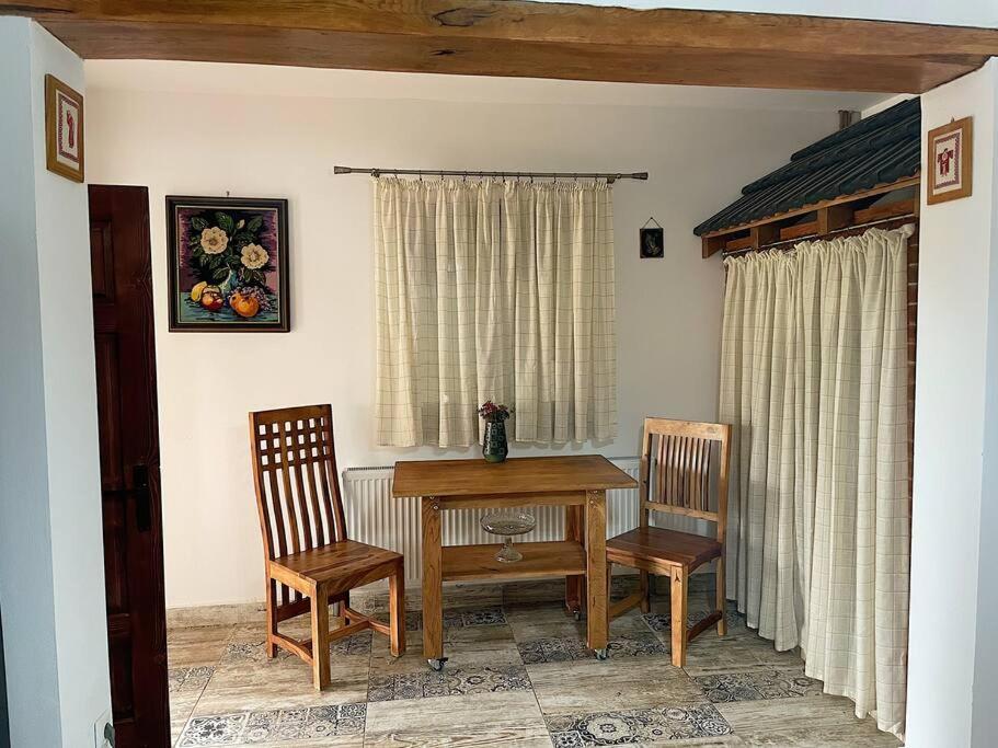 ホテル Casa La Doi Nuci Bradet  エクステリア 写真