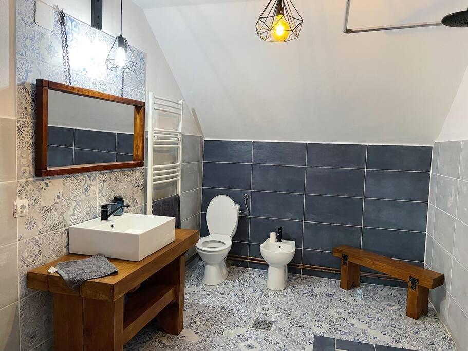 ホテル Casa La Doi Nuci Bradet  エクステリア 写真