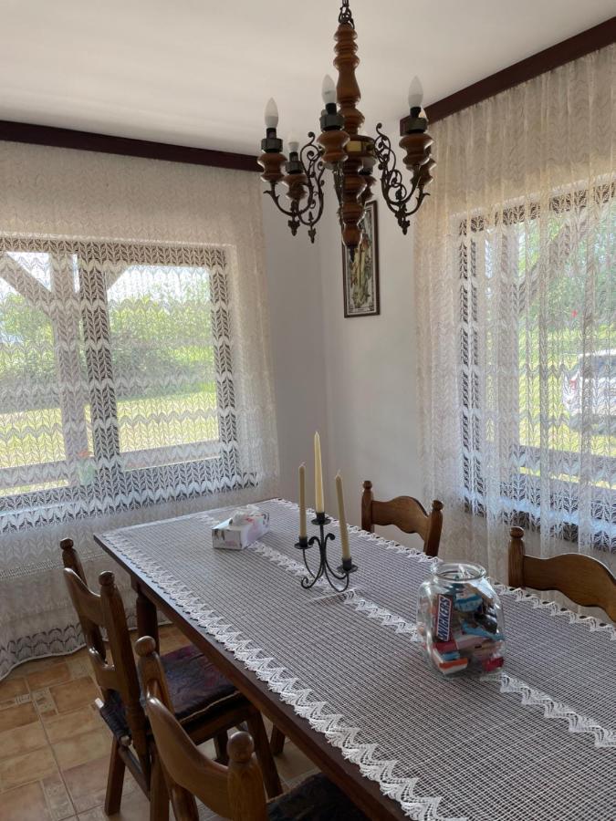 ホテル Casa La Doi Nuci Bradet  エクステリア 写真