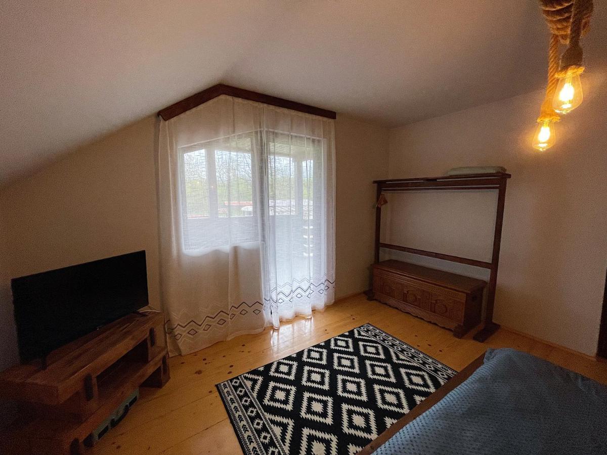 ホテル Casa La Doi Nuci Bradet  エクステリア 写真